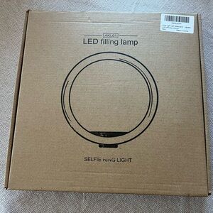 NWT Selfie ring light new in box